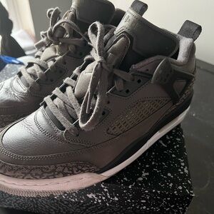 Jordan men’s Spizike Low